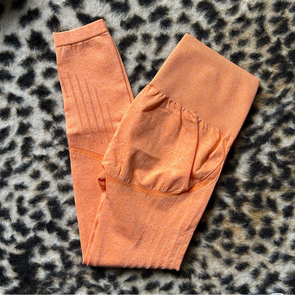 High Waisted Butt Lifting Athletic Leggings L